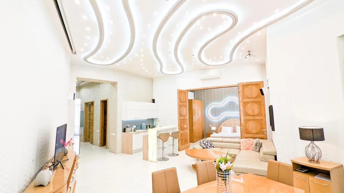 Image of 120M2 LUXURY HOLLYWOOD CONDO -CINEMA -SAUNA -HOT TUB – Downtown BUDAPEST
