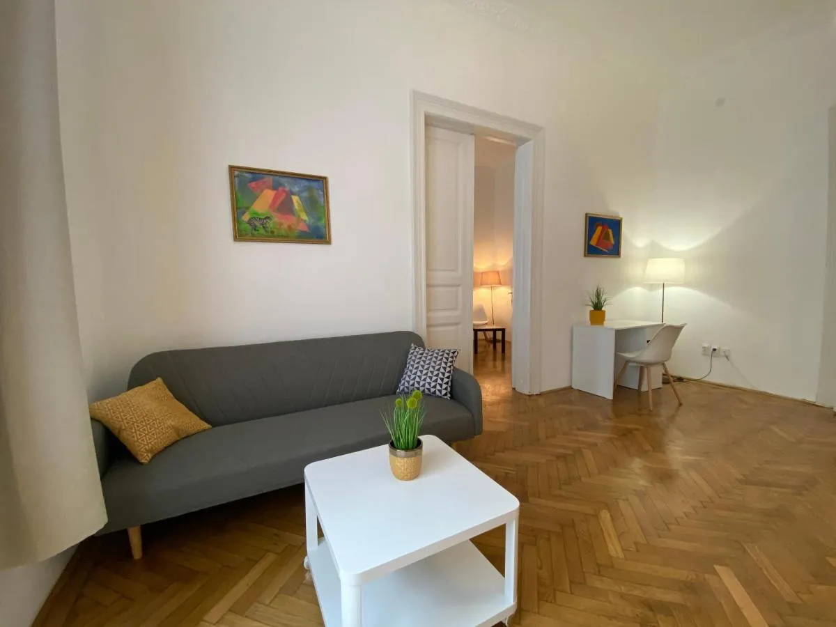 Image 5 of 3 Bedrooms- Central Quarter Apartment
