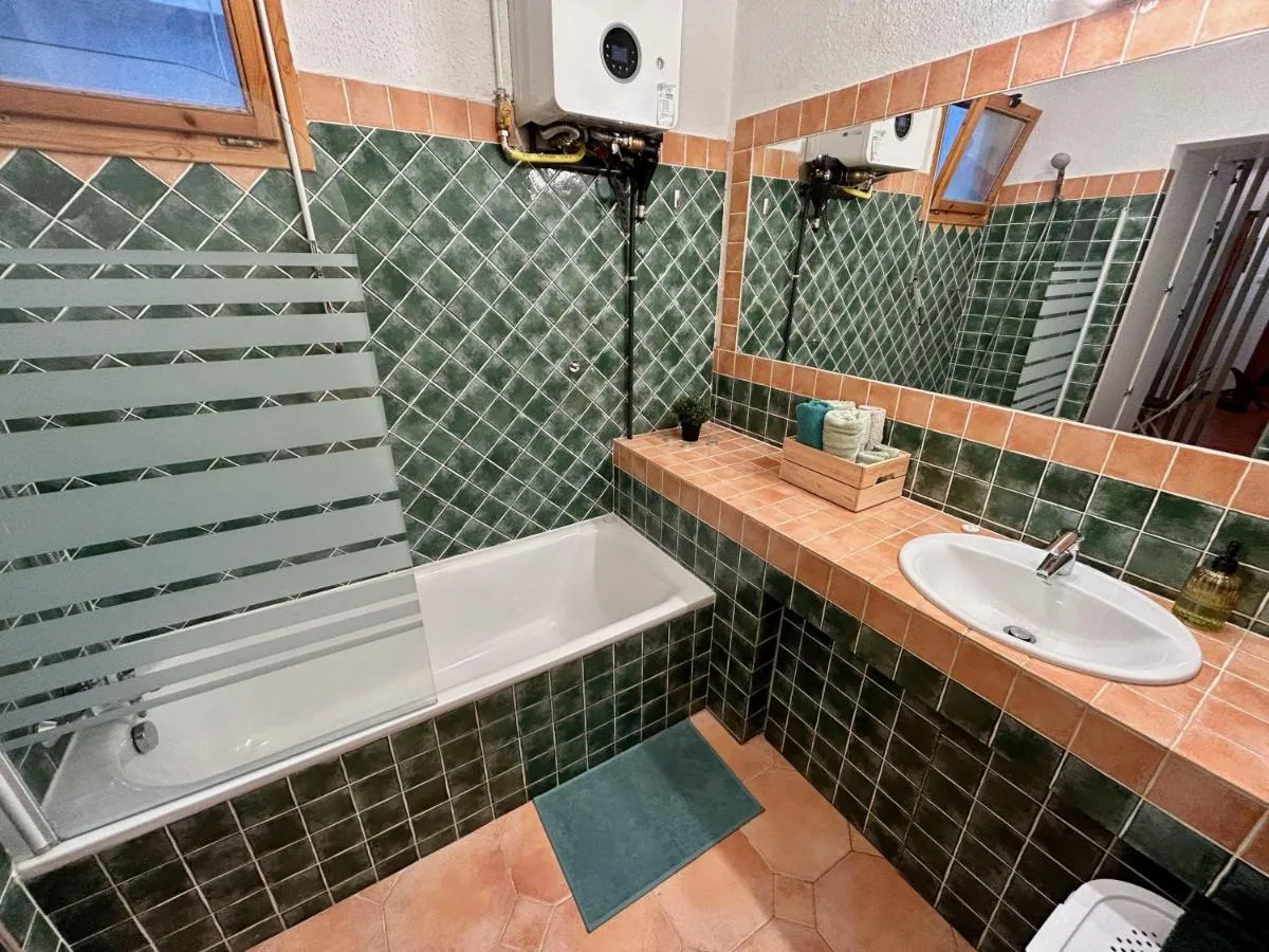 Image 6 of ACME Apartments