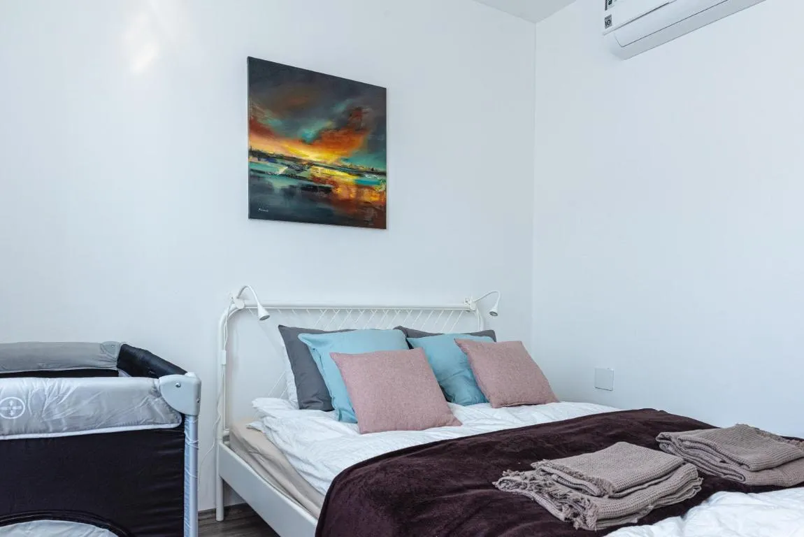 Image of Amphora Luxury Apartment with FREE private Parking and cozy Balcony