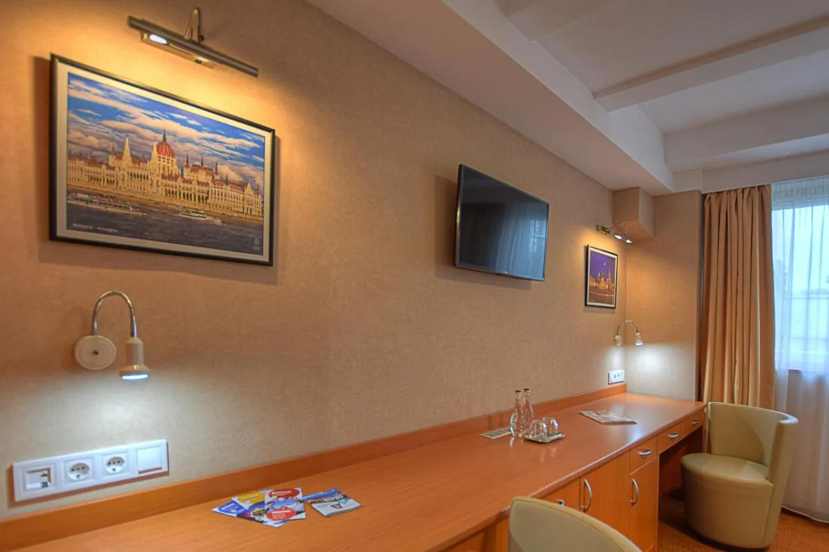 Image 4 of Anna Hotel