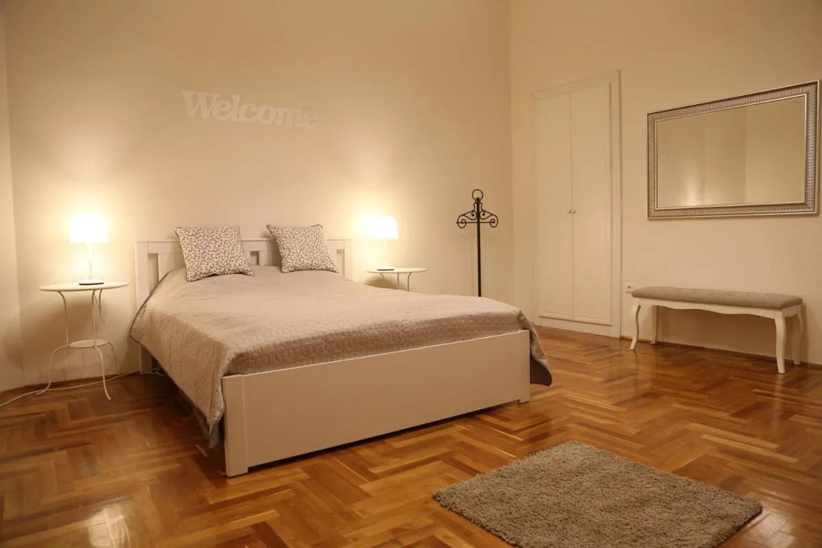 Image 5 of Apartman – Heart of Budapest