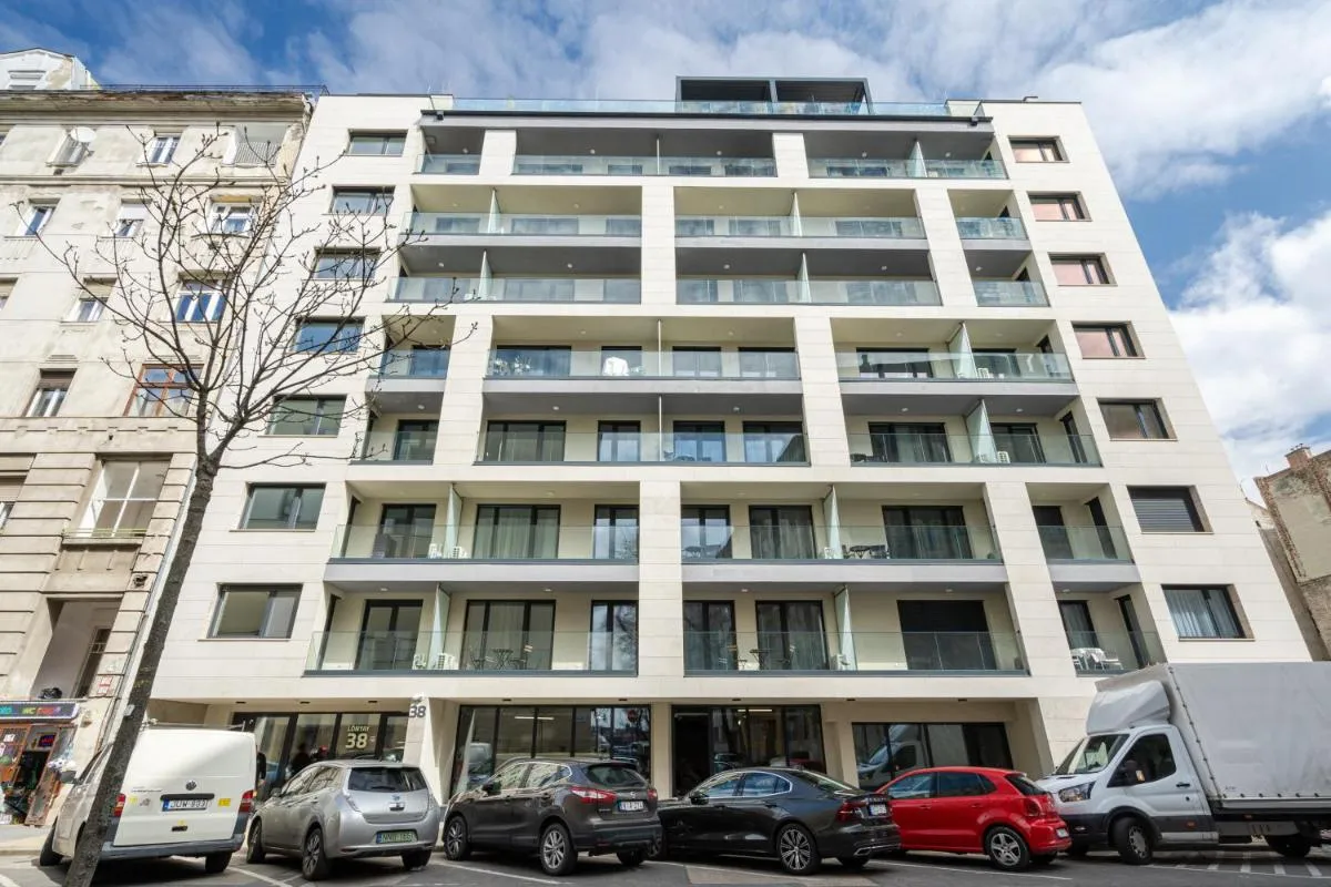 Image 4 of Apartment Downtown Lónyay 38