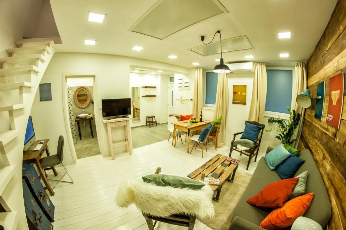 Image 4 of Apartment near the Great Synagogue with FREE GARAGE