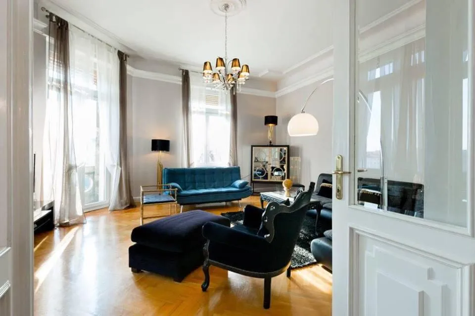 Image of Art Deco Basilica Residence