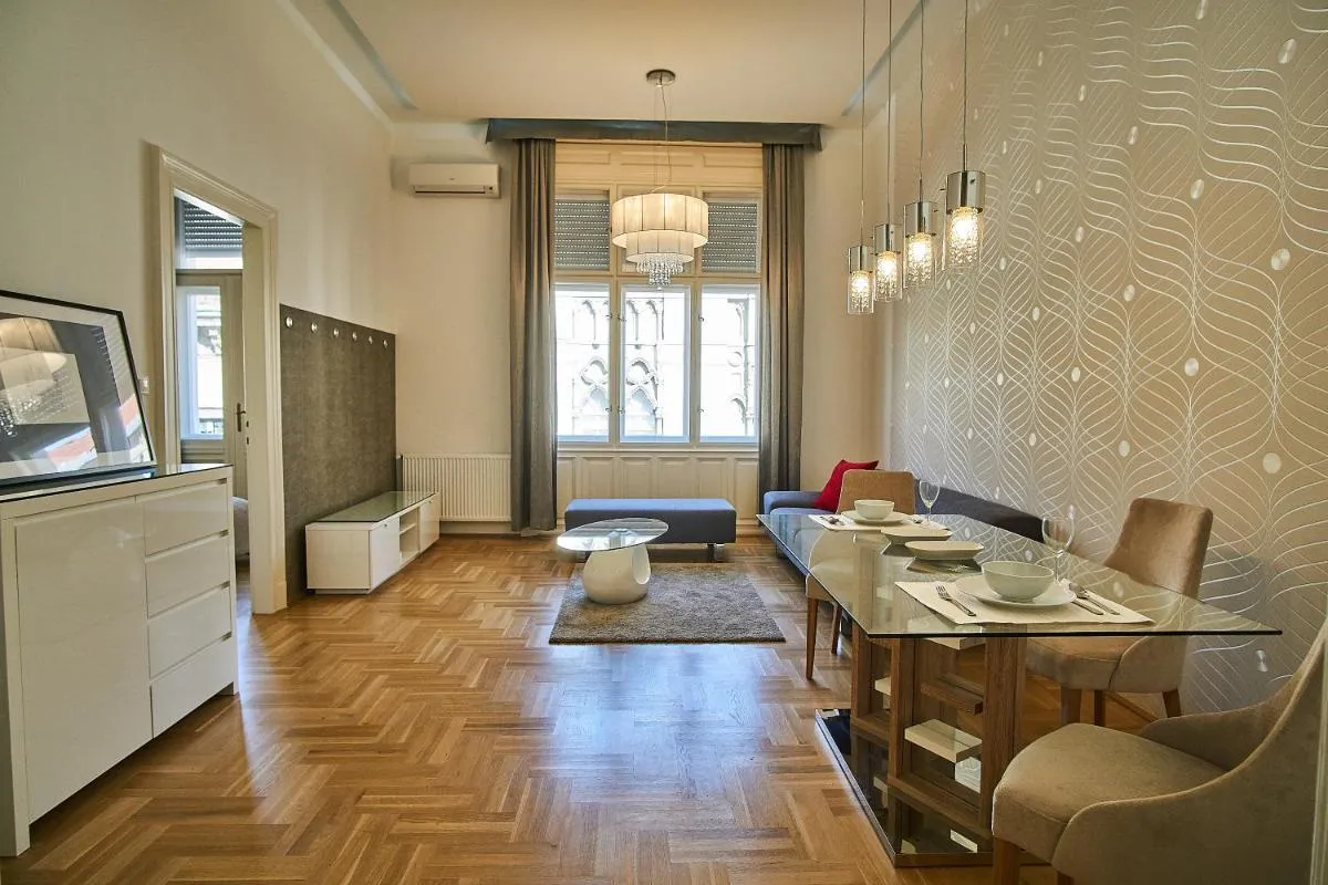 Image 4 of Basilica Royal Apartment | Budapest