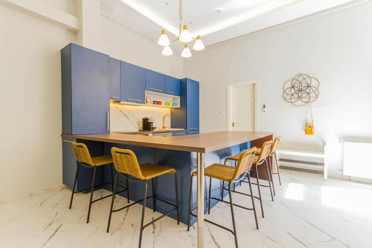 Image 2 of Bengt Apartment Kiraly str.