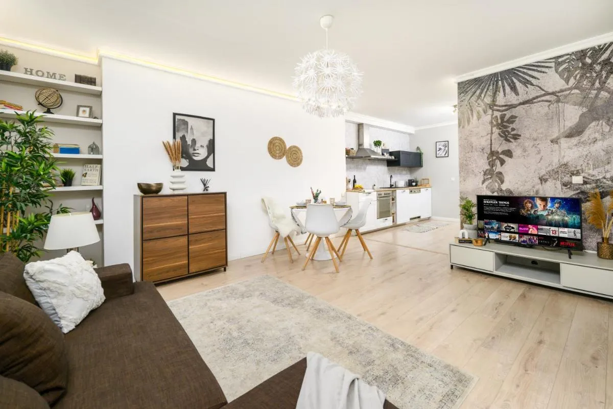 Image 4 of Best Downtown Apartman