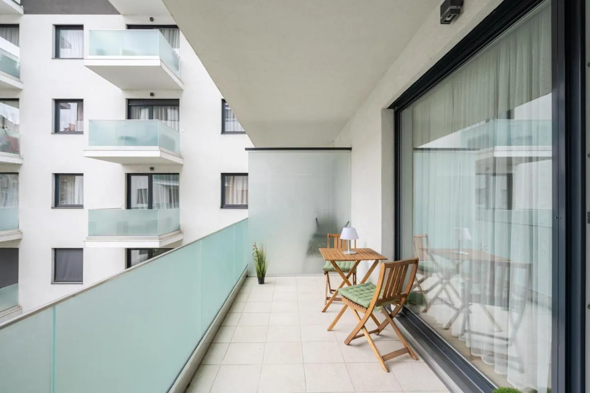 Image 5 of Blooming Budapest Apartment with free underground parking