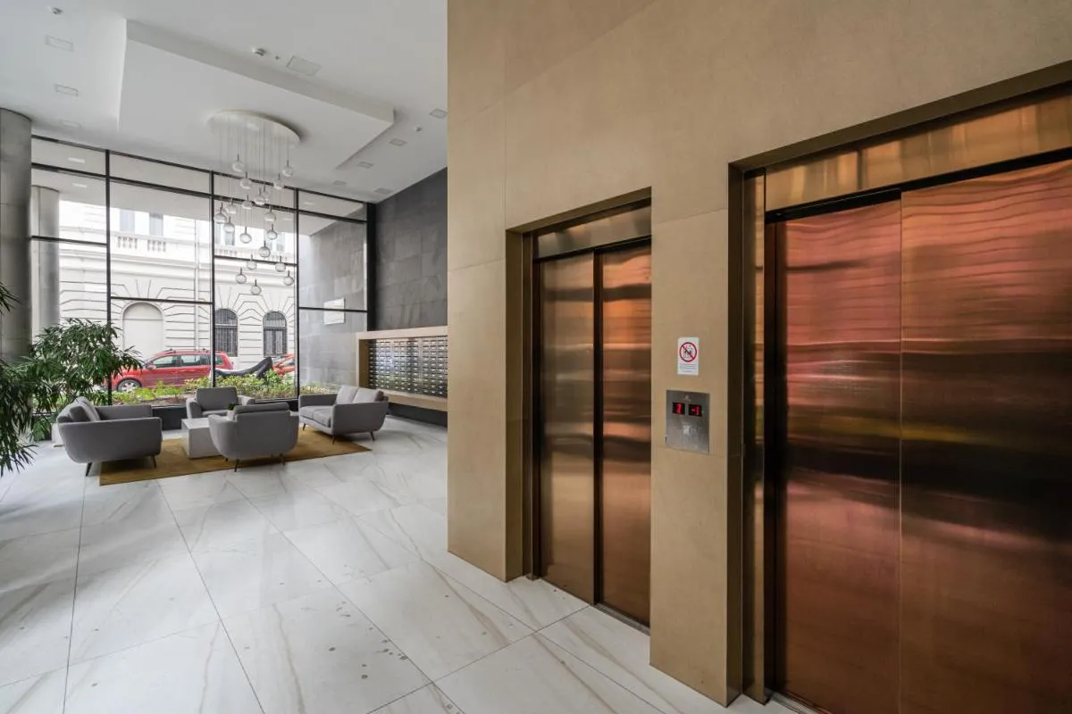 Image 4 of Blooming Budapest Apartment with free underground parking