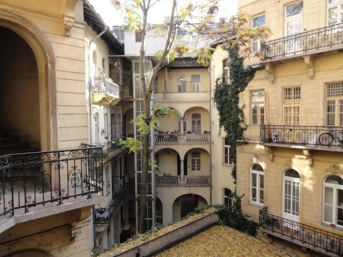 Image 5 of Boudoir Budapest Apartment