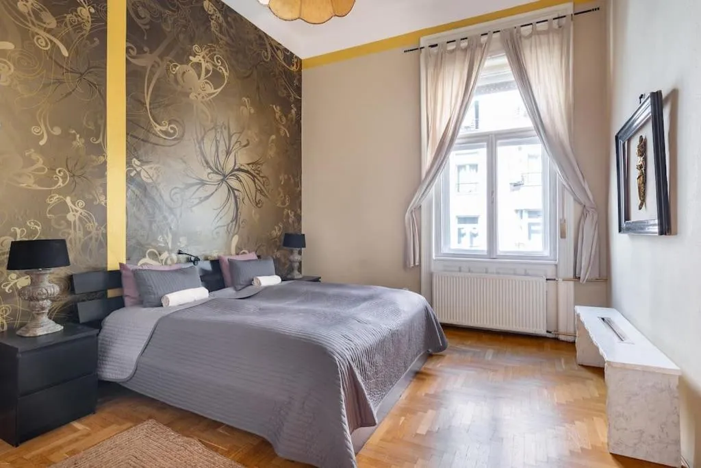 Image 6 of Bourgeois Bohème Apt. 88 m² City Center