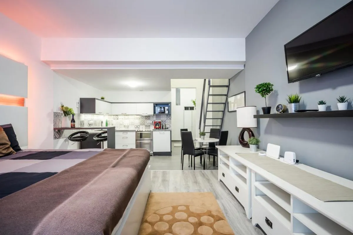 Image 5 of BpR Elite Apartments – Sky Terrace