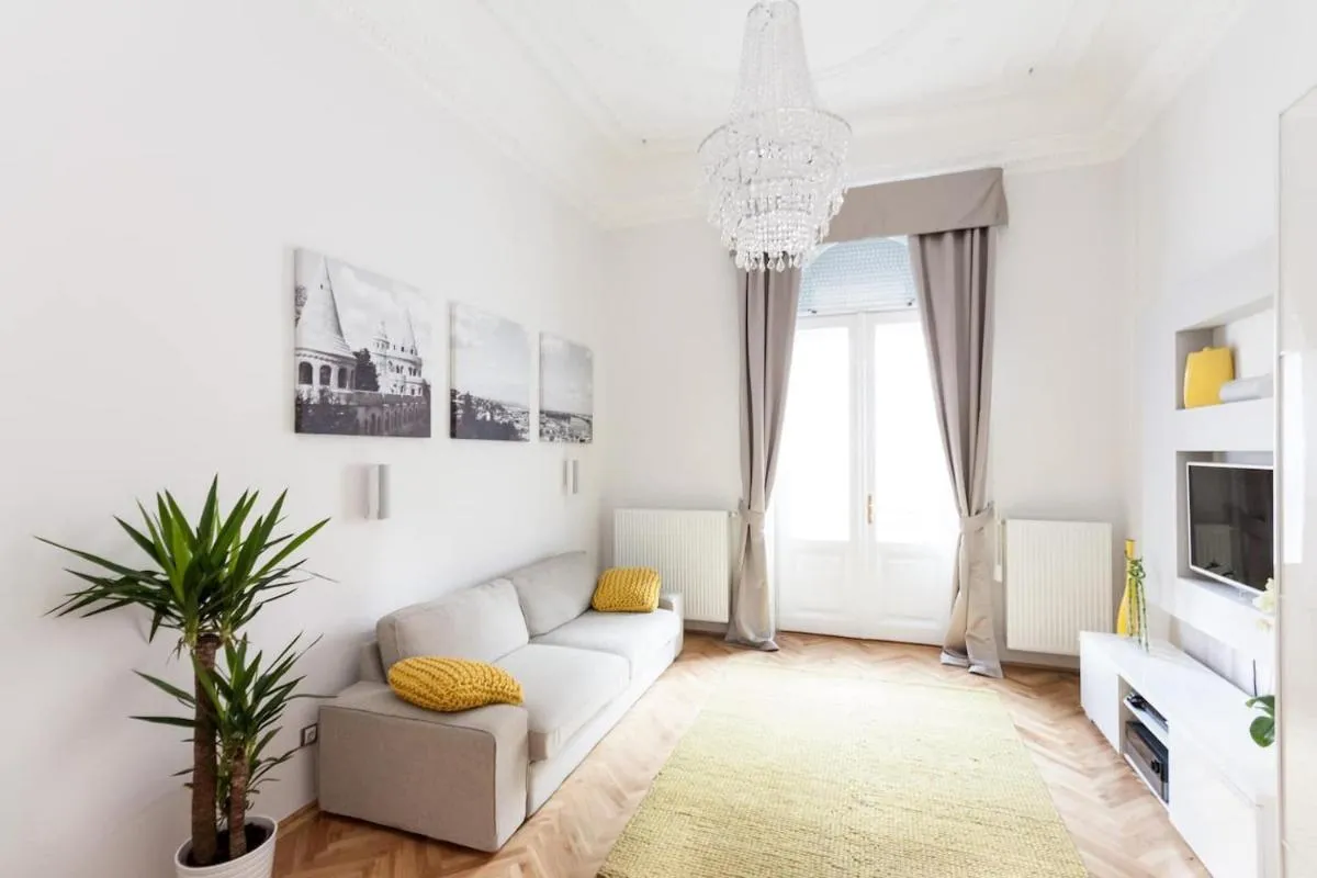 Image 2 of BpR Sophisticated Astoria Suite with Balcony