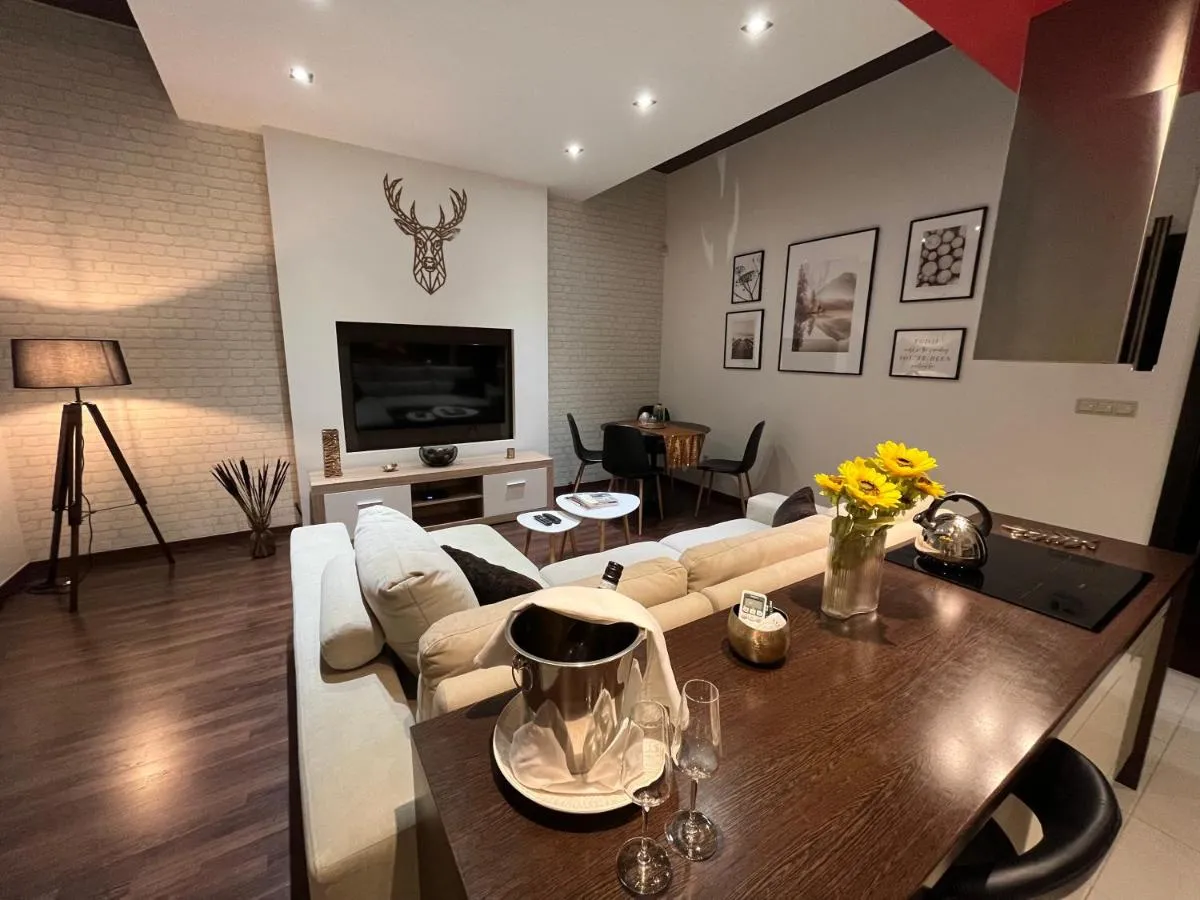 Image 1 of Budapest Downtown in Style – Luxury Apartment