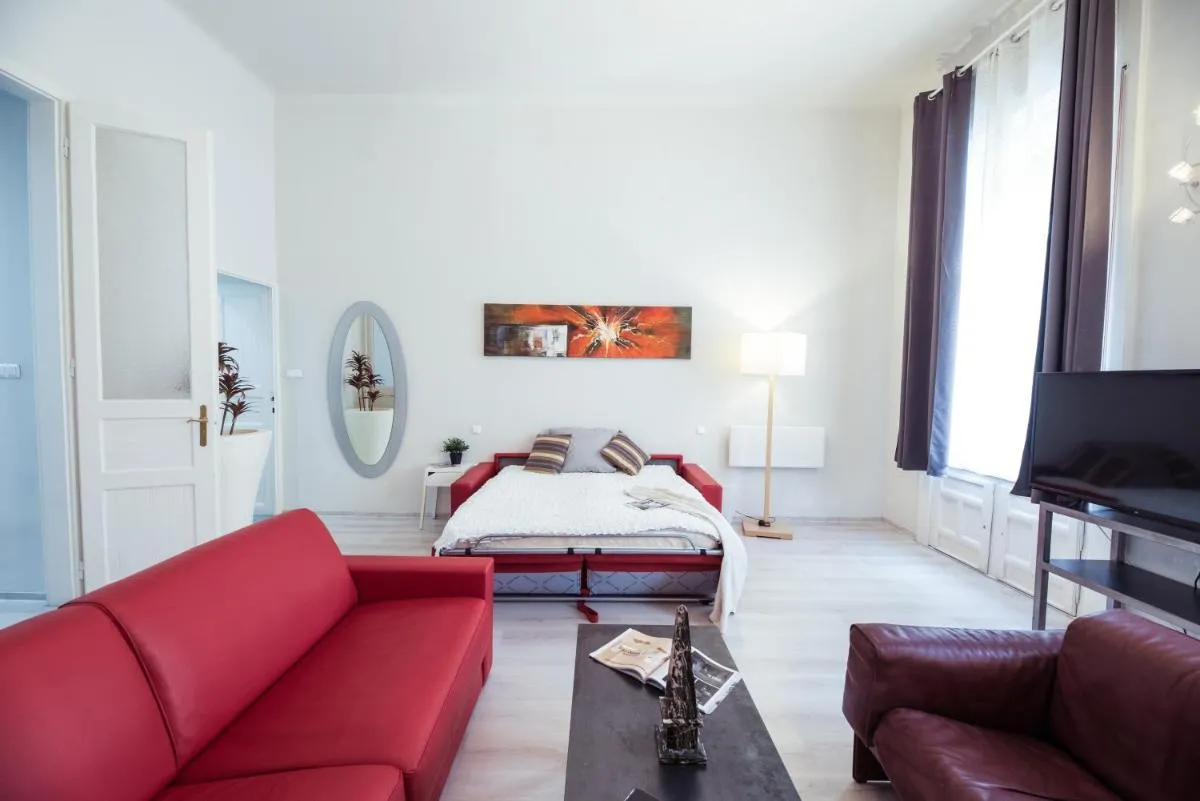 Image 4 of BudapestEasyFlat Oktogon Lux