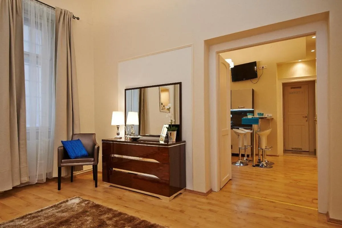 Image 4 of Budapest Luxury Apartments