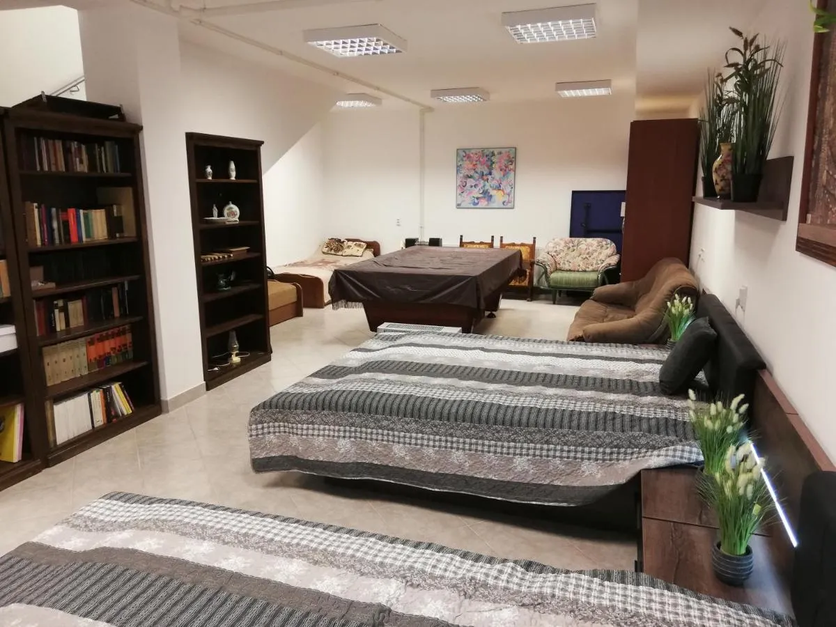 Image 4 of Budapest Wigwam 140 m2