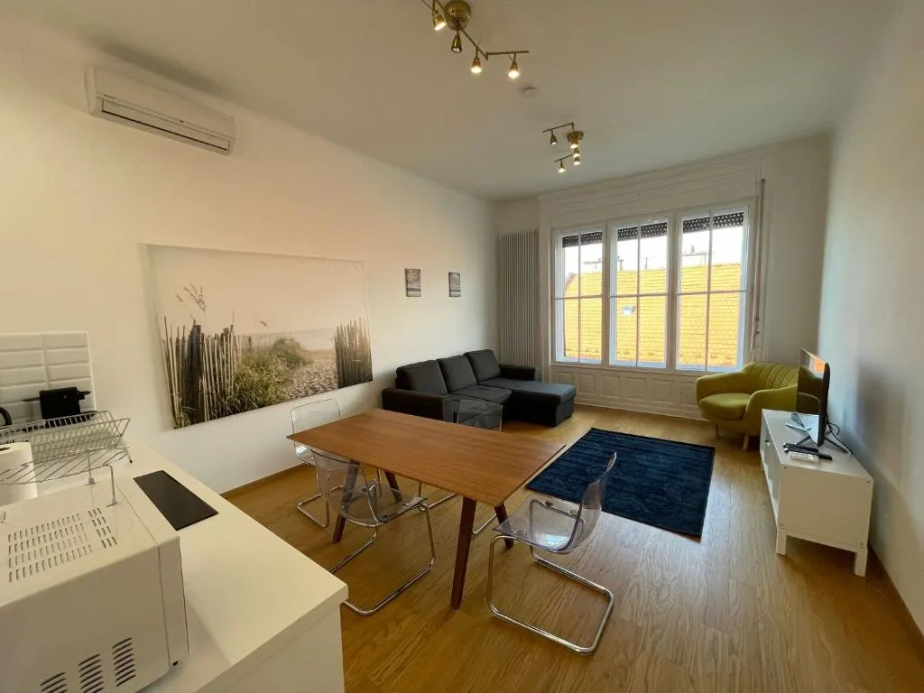 Image of CITY CENTER 1, cozy 2br in the city center!