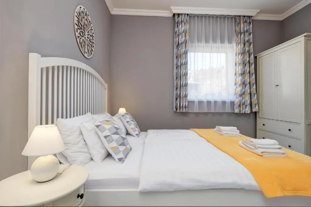 Image 5 of Camille Apartmanhouse