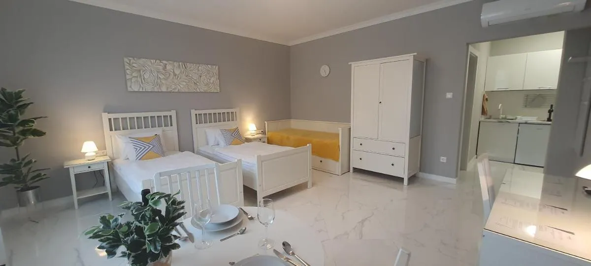 Image 6 of Camille Apartmanhouse