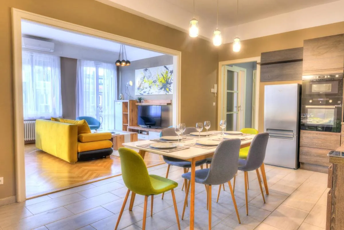 Image 1 of Central Capital Apartments