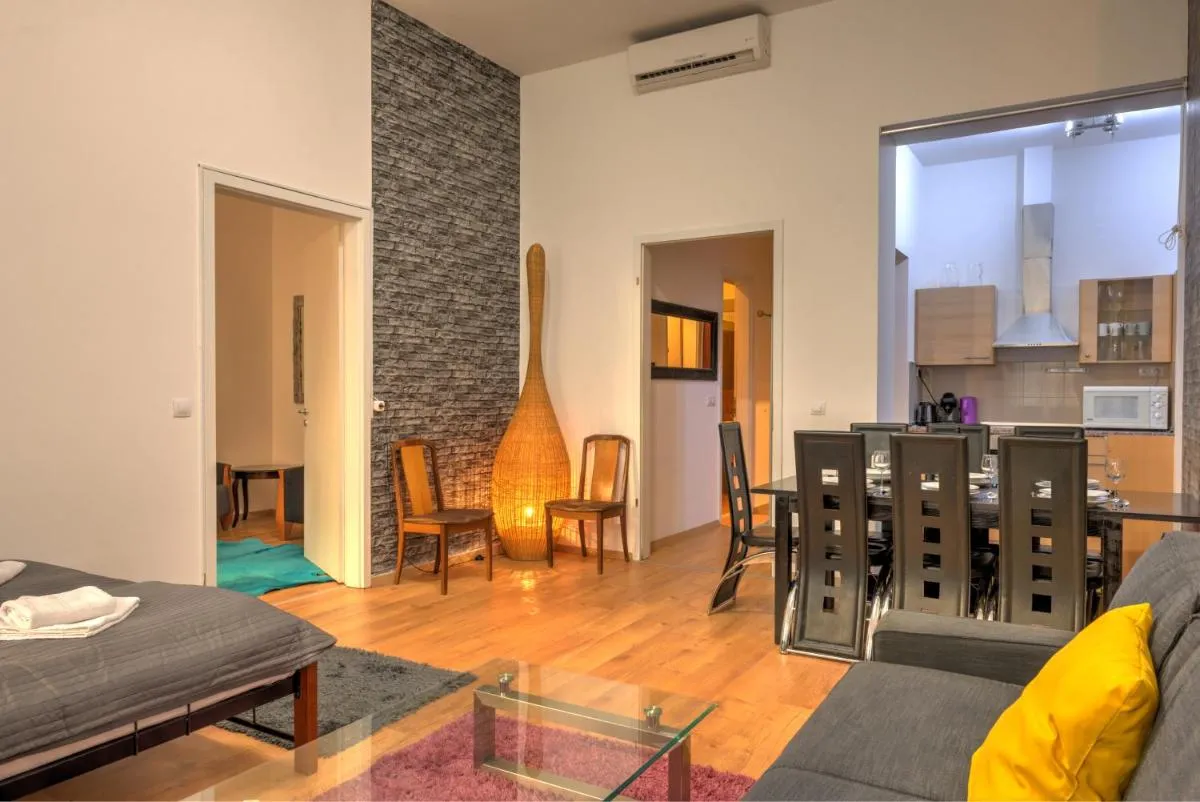 Image 5 of Central Capital Apartments