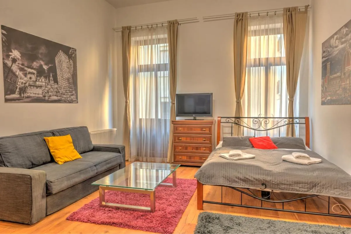 Image 6 of Central Capital Apartments