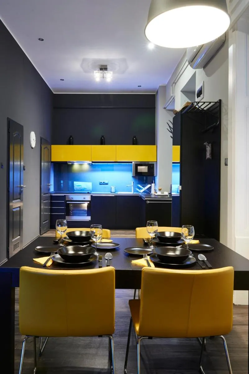 Image 5 of Central Location Yellow-Black Apartment