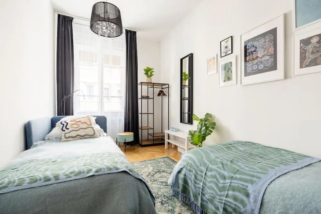 Image 1 of Central Relaxing Home 3BDR A/C