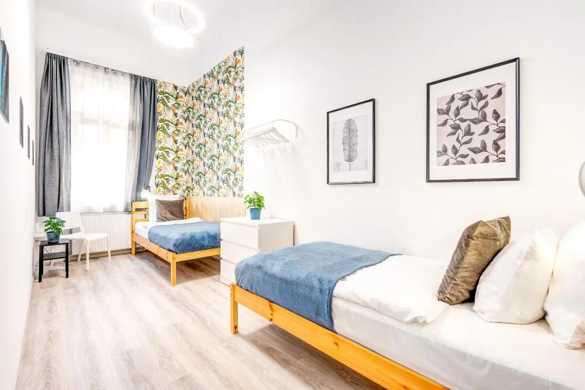 Image 1 of Central and Cozy – in Vivid Neighbourhood
