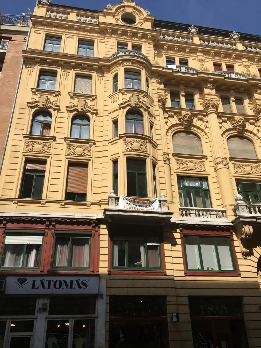 Image 5 of City Center Apartment with Budapest Design
