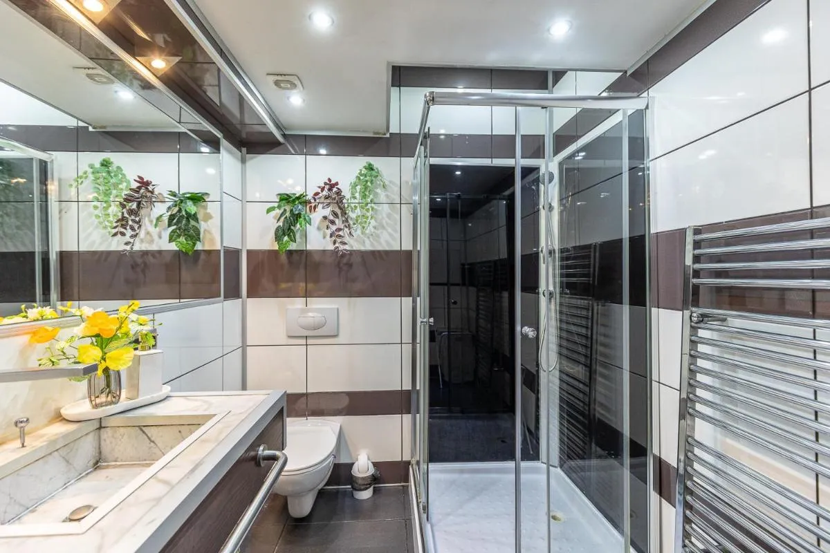 Image 2 of City Vibes Apartment – 3 bdrms