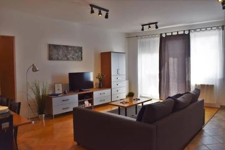 Image 4 of Cosy Apartment In Budapest Downtown WITH Free Garage Parking