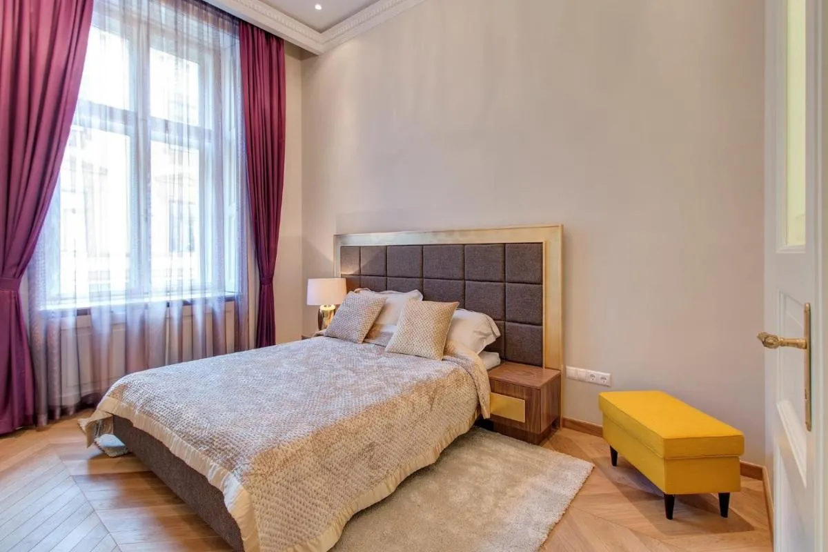 Image 6 of Count Zrinyi Basilica Luxurious Residence