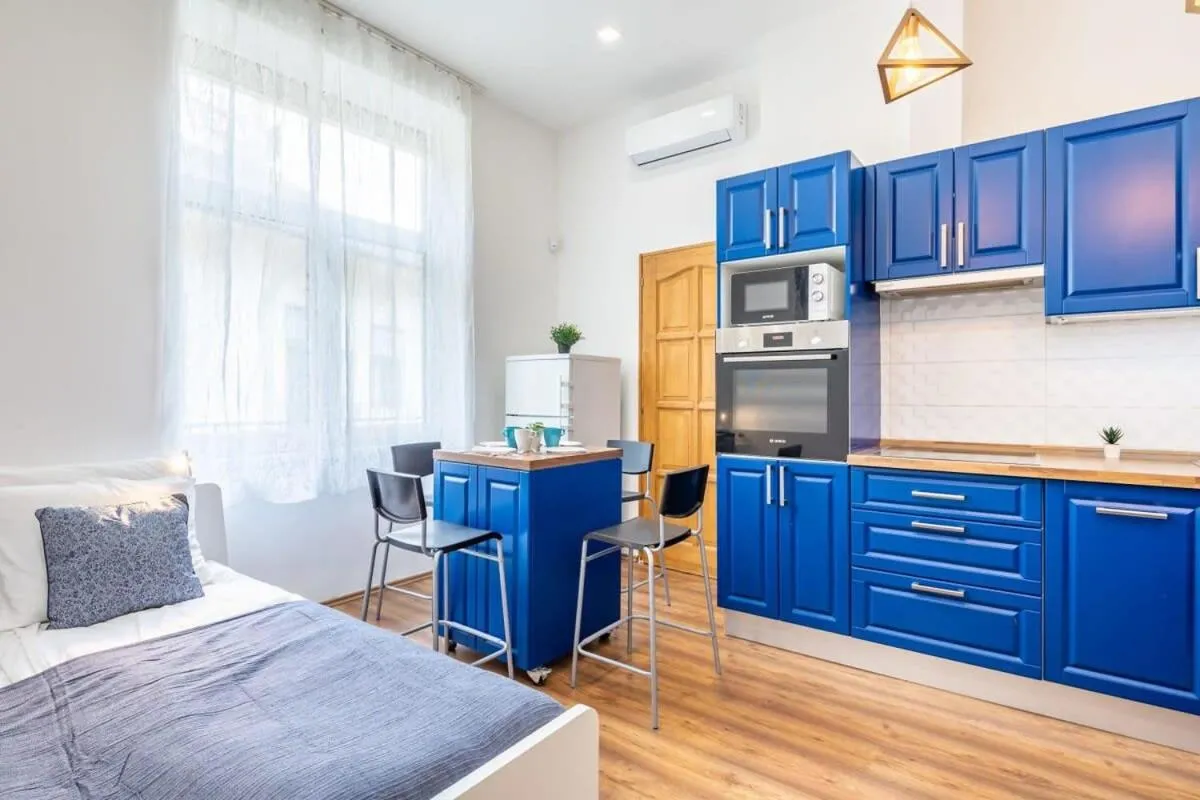Image 3 of Cozy Apartment *TOP* location