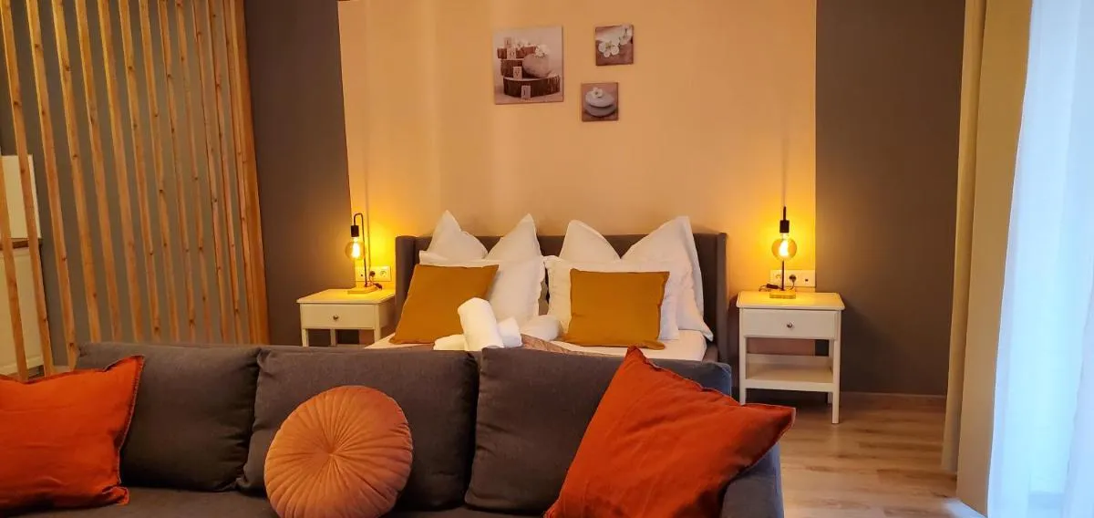 Image 1 of DN Rose Apartmant