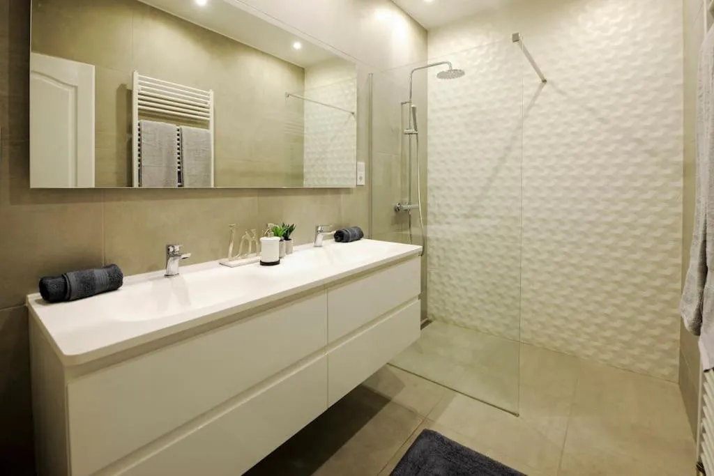 Image 1 of Danubio **** 3 bedrooms – Next to the river