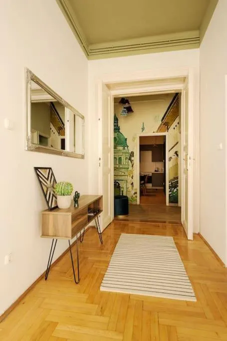 Image 3 of Danubio **** 3 bedrooms – Next to the river