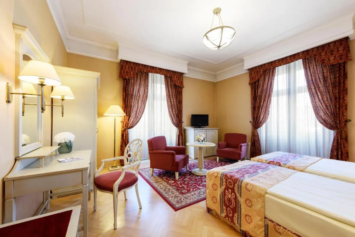 Image 1 of Danubius Hotel Astoria City Center