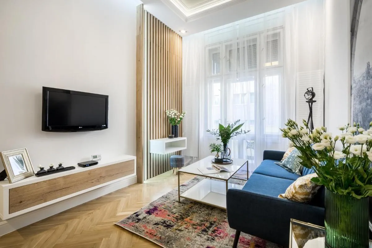 Image 4 of DeLux downtown apartment in Jewish quarter