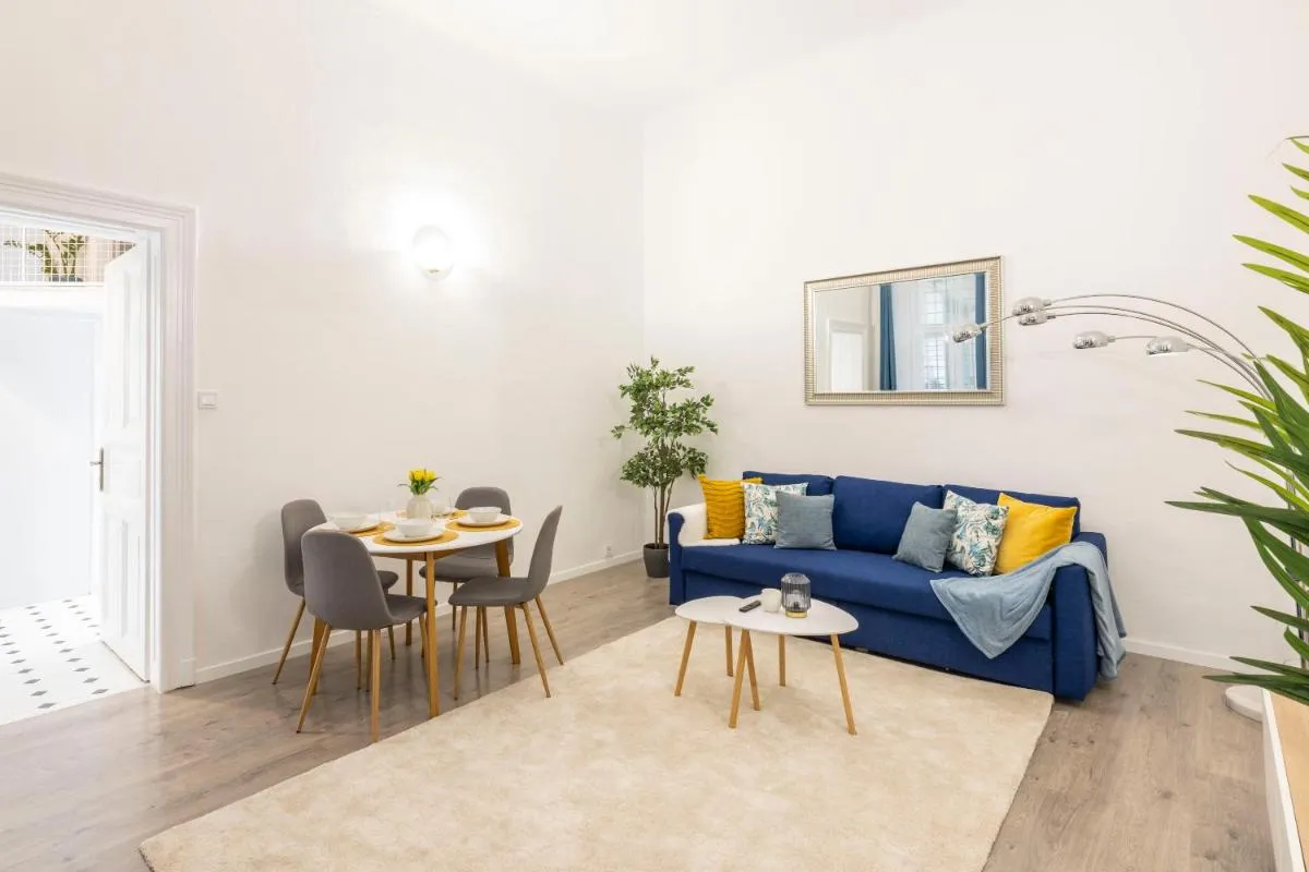 Image 1 of Deluxe & Cozy Dream Home in the Heart of Budapest