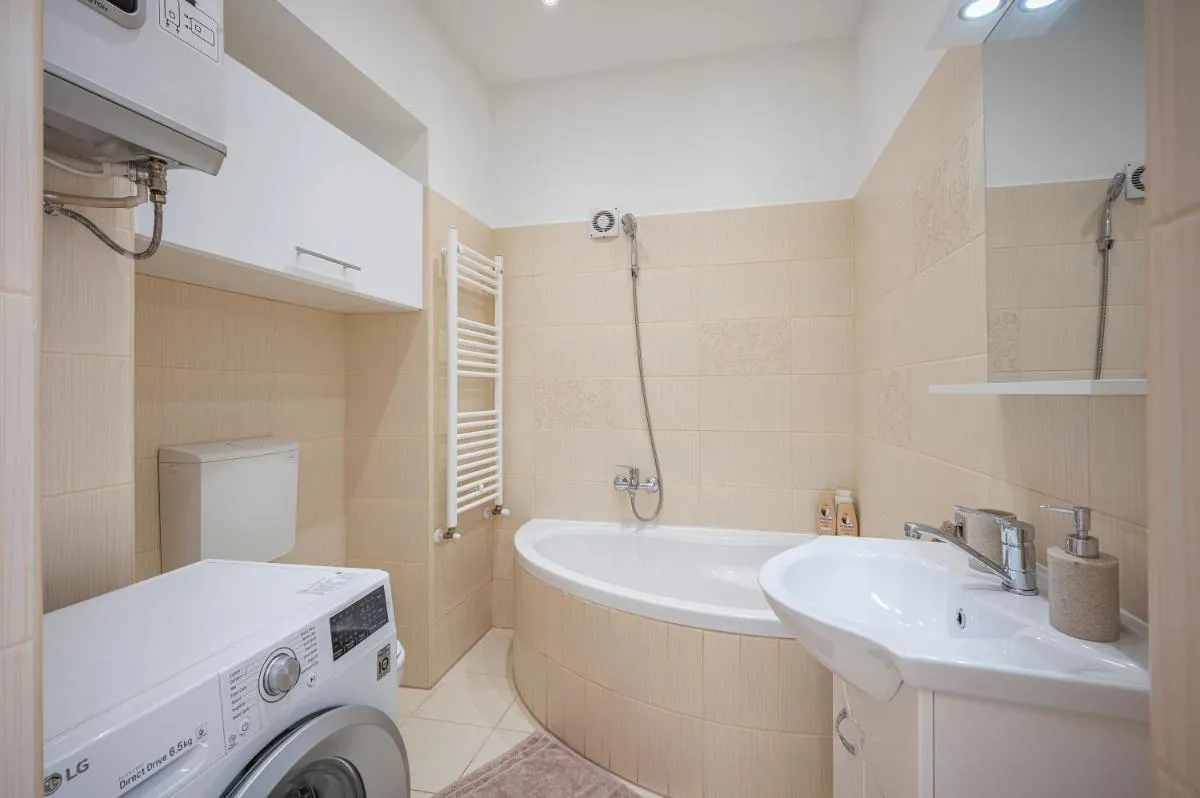 Image 4 of Design Home @ Rumbach