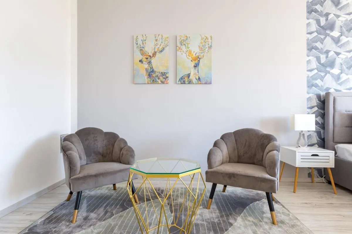 Image 6 of Designer Apartment on the Budapest Broadway with 2BR and AC