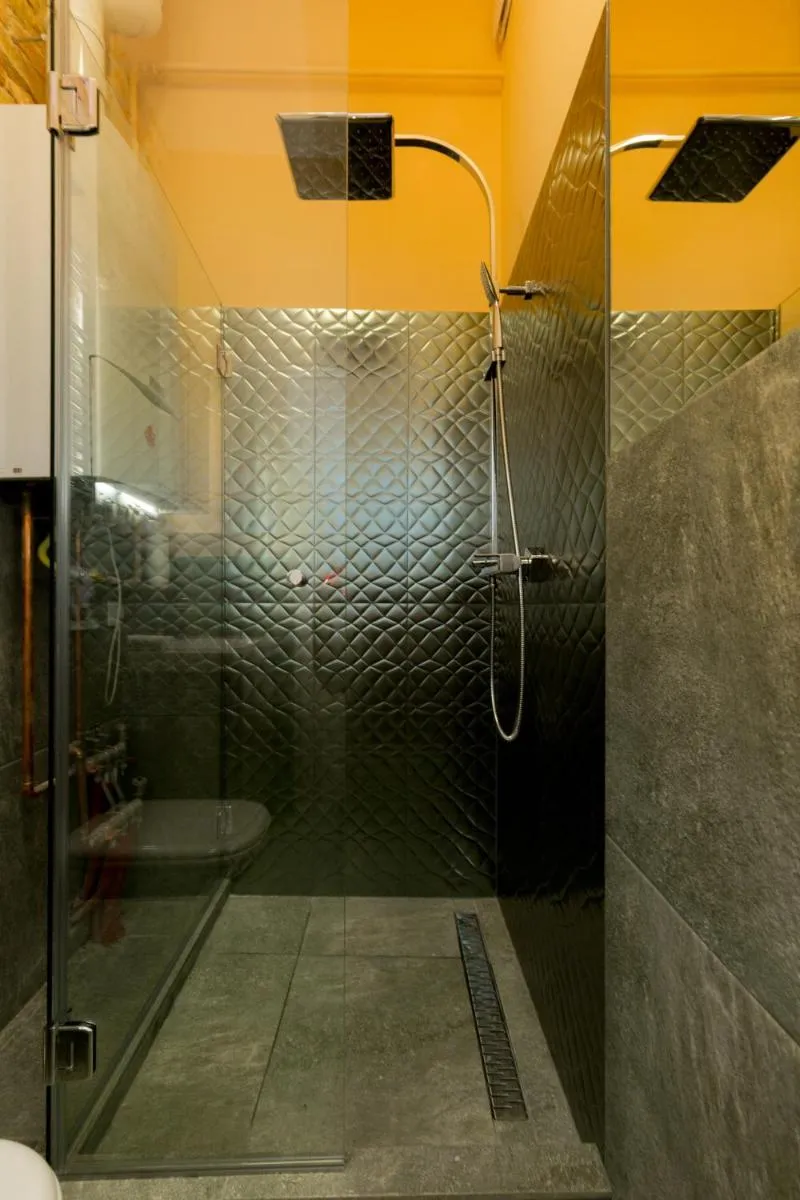 Image 6 of Designer Dream Home In The Absolute Center