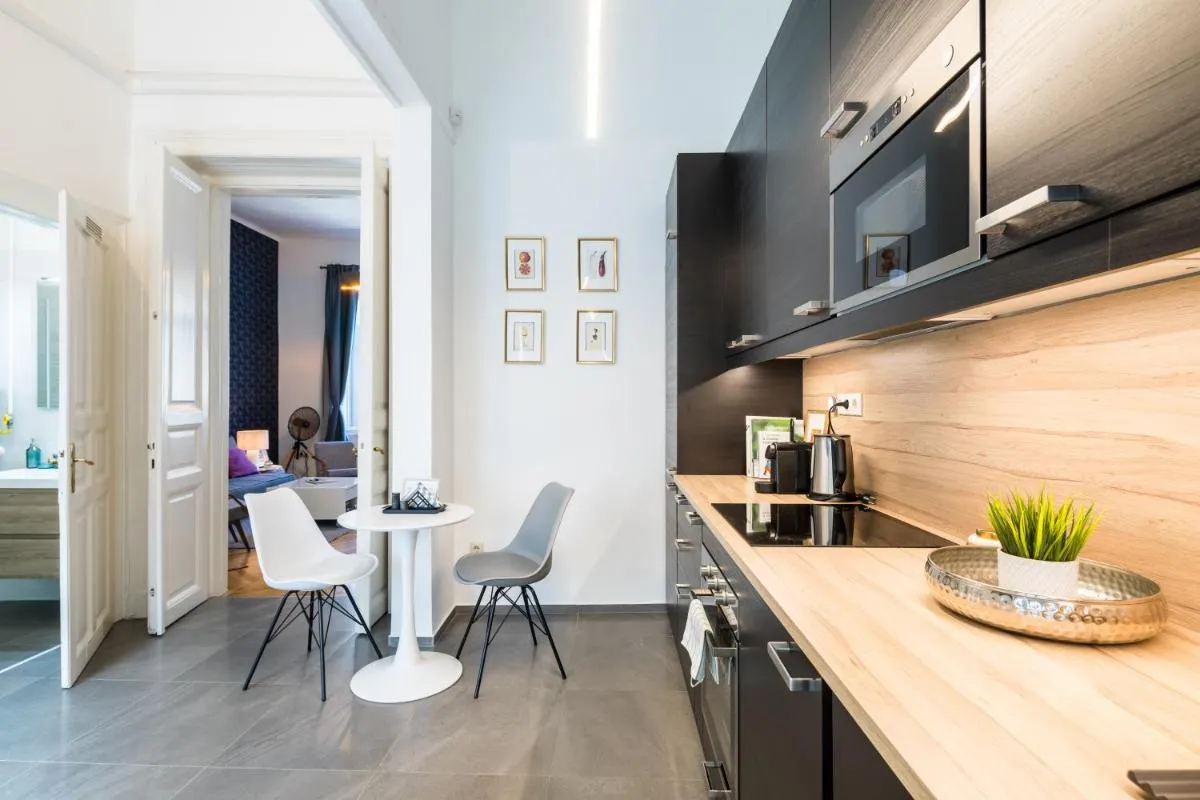 Image 2 of Double Blue Apartment in Budapest Downtown