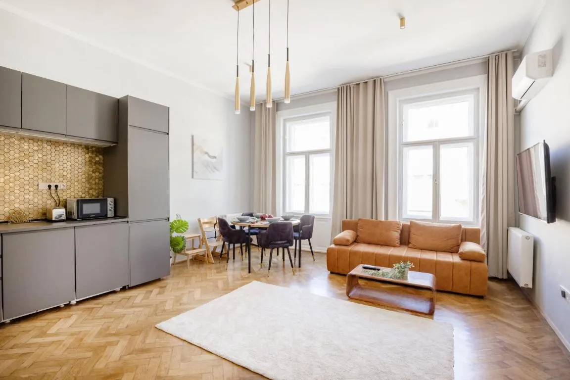 Image of Elegant and spacious holiday home
