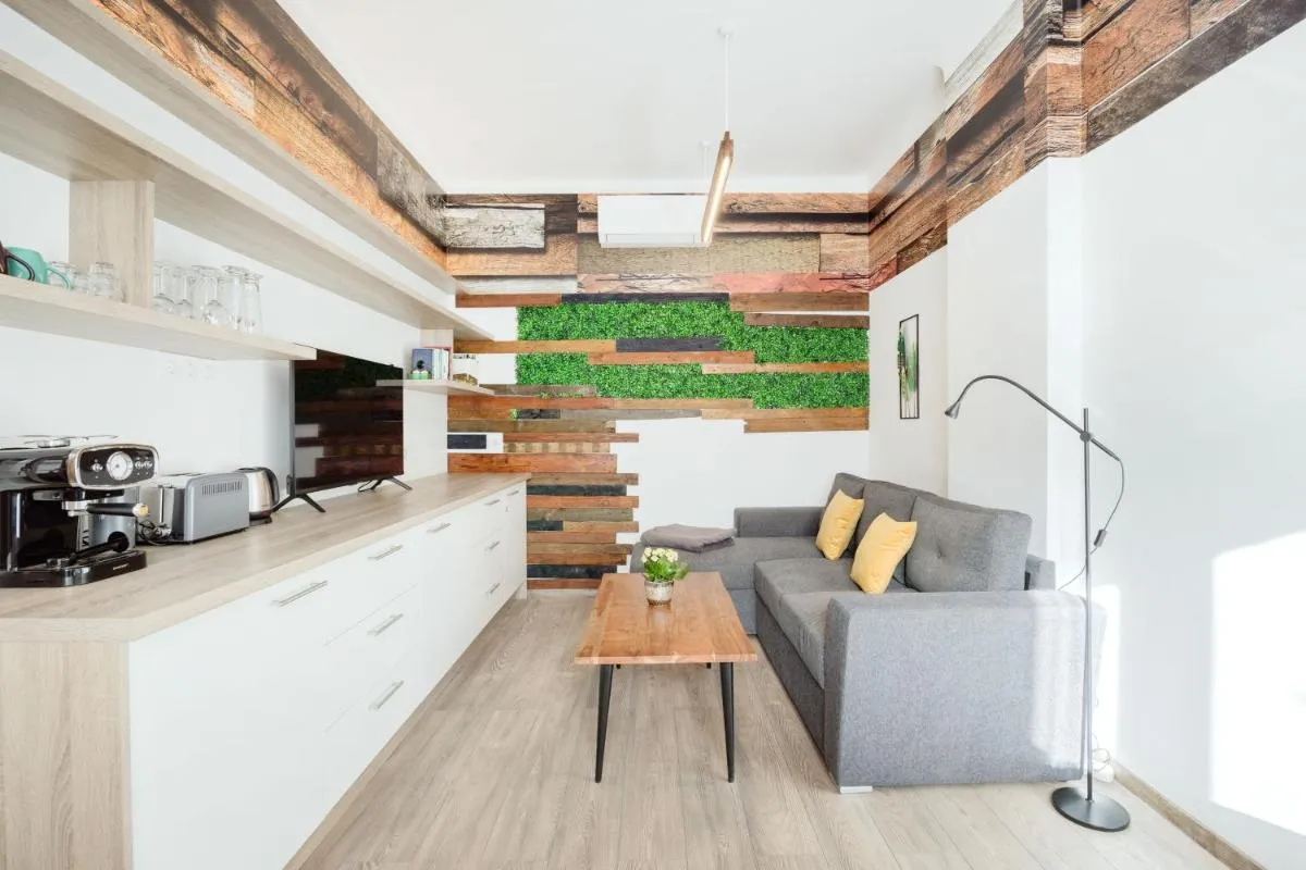 Image 6 of Elemental Retreats – Wood & Water Studios