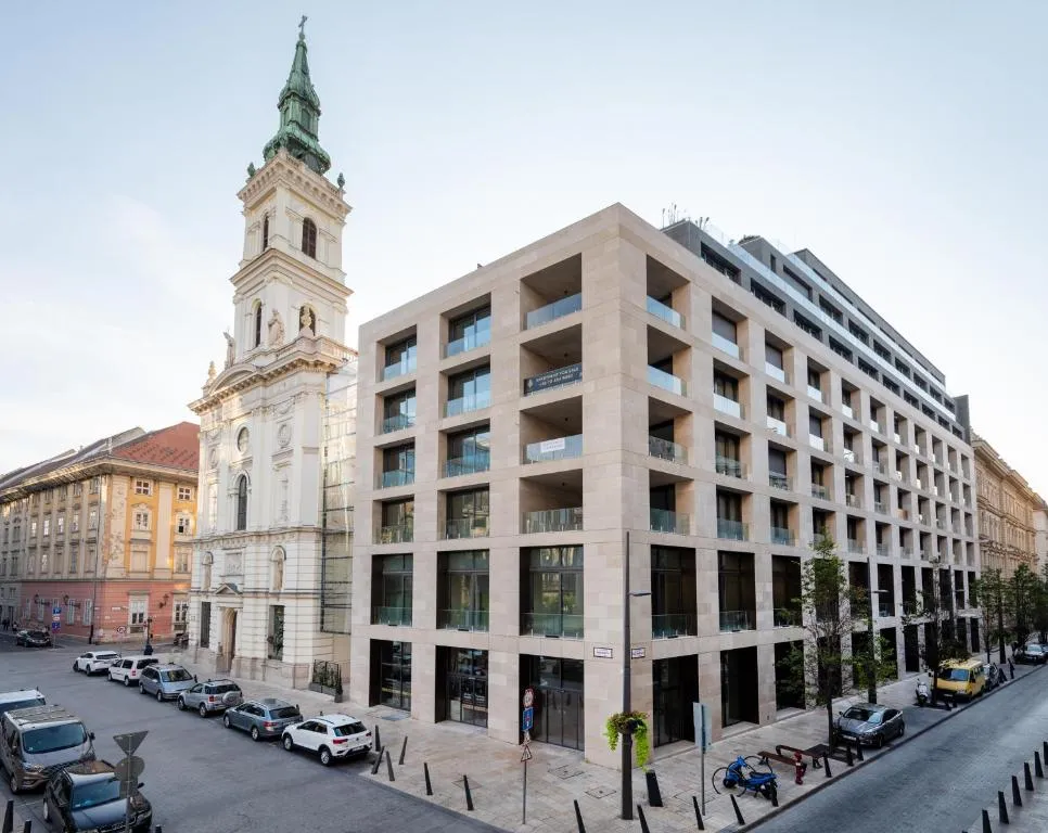 Image of Emerald Downtown Luxury Suites by Continental Group