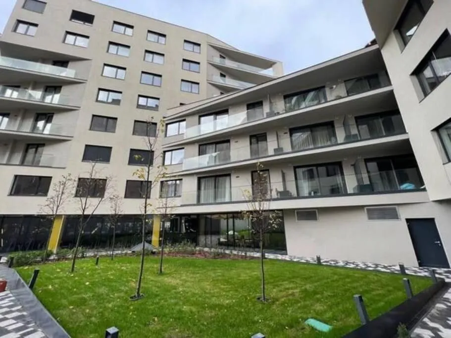 Image 5 of Erkel Luxury Home